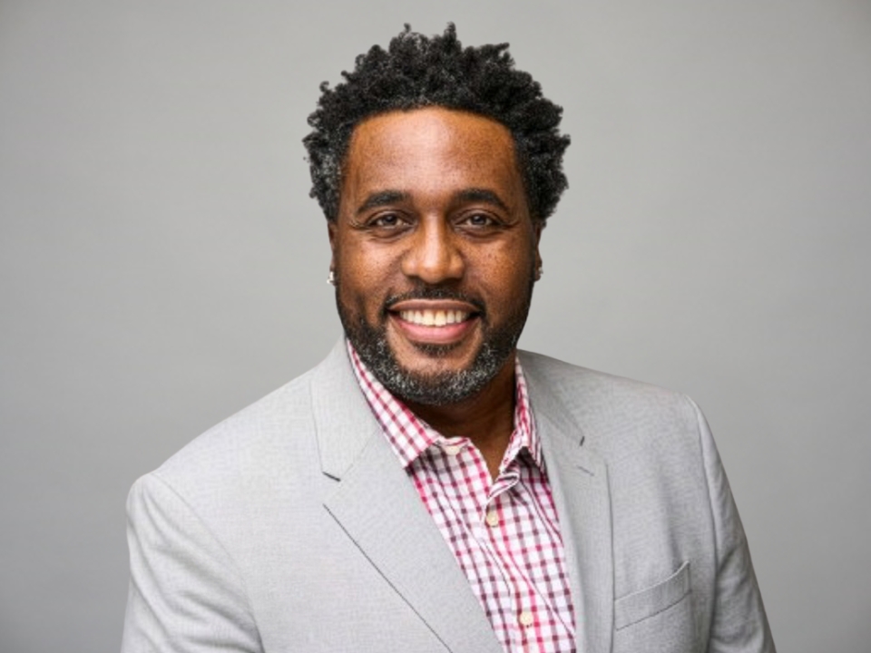 Headshot of Rod Dauphin, Regional Director of the Queens-LaGuardia Small Business Development Center.